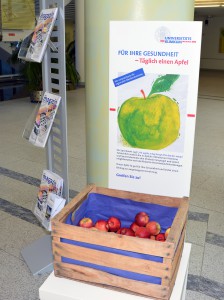 Zugreifen und Gutes tun: Für die Gesundheit und die regionalen Obstbaubetriebe Bildrechte: (c) Universitätsklinikum Freiburg 
